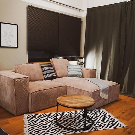 Stilvolles City-Loft Mit Privatem Whirlpool Trier Eksteriør bilde
