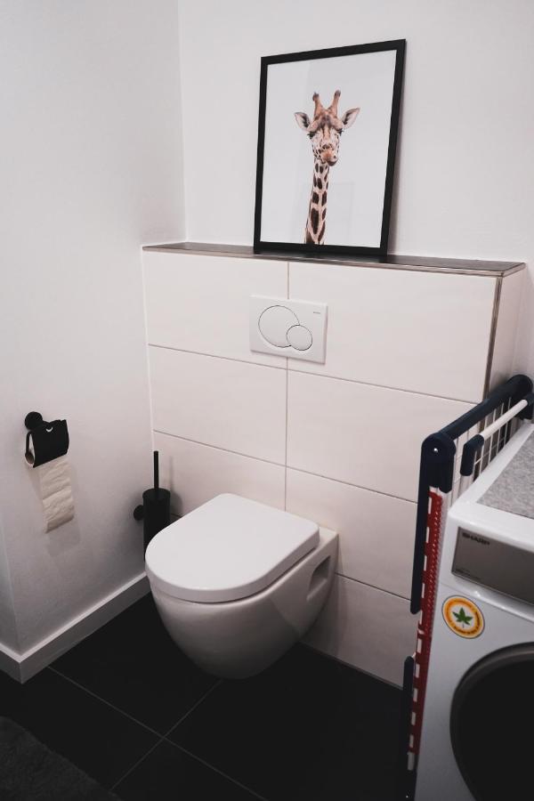 Stilvolles City-Loft Mit Privatem Whirlpool Trier Eksteriør bilde